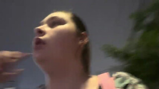 6. huge hangers vlogger 7:59