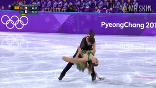 2. Full nip slip at Olympics. Titty on ice!
