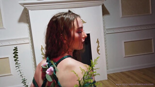 10. Jade - Nude and tied up (+flowers!)