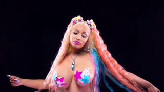1. Nicki Minaj big bouncing boobs.. Trollz MV