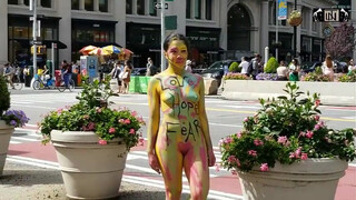 4. Asian Girl with Body Paint in New York