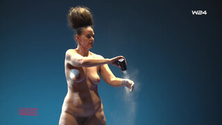 3. Nude performance artist