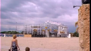 5. Full frontal nudity on a Crimean beach : Казантип 2004 Пляж