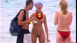 8. Full frontal nudity on a Crimean beach : Казантип 2004 Пляж