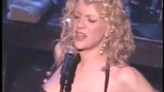 10. This is NOT the video we are accustomed to of Courtney Love flashing her boobs : Hole @ The Boston Orpheum Theatre