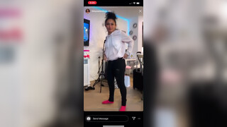 8. Tee Has A NipSlip On Her Ig Story ???? - Quick flash at 0:18