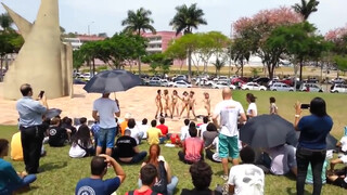 1. Not sure what they are protesting against... Feminitas protestam nua na UFMG e ameaçam cortar "pica" dos homens - Feminismo Feminazis