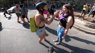 1. Chileans seem to enjoy participating in nude protests (2): EL TORSO DESNUDO DE NUESTRA NUEVA CONSTITUCIÓN Chile 14-02-2020: "Primera Línea"