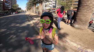 3. Chileans seem to enjoy participating in nude protests (2): EL TORSO DESNUDO DE NUESTRA NUEVA CONSTITUCIÓN Chile 14-02-2020: "Primera Línea"
