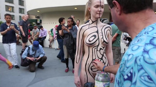 BODY PAINTING : CHARMING