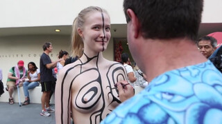 1. BODY PAINTING : CHARMING