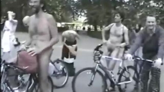 1. Great sequences of full frontal public nudity featuring boobs and bush (see timestamps in comments): Rare Footage Of The London 2004 Naked Bike Ride [Warning Contains Full Frontal Nudity]