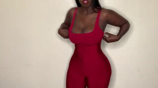 2. Styledbyjmarie christmas new year what to wear cthru at 2:48