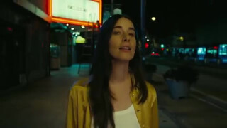10. HAIM - Hallelujah (Braless and perky the entire video)