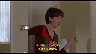 What an actress demands of the crew to shoot a nude scene : Ma femme est une actrice, Attal (2001) : scène du tournage du nu