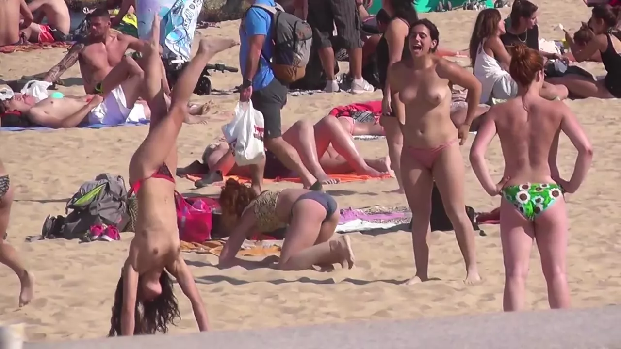 Cheerleaders on the beach | Nude Video on YouTube | nudeleted.com