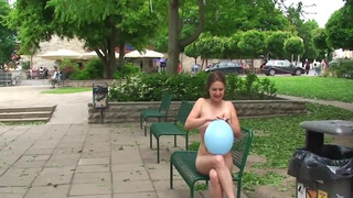 She looks like a lot of fun : Nude Art Shoot Royal Park (not the first time I've seen this on both Youtube abd Reddit ...)