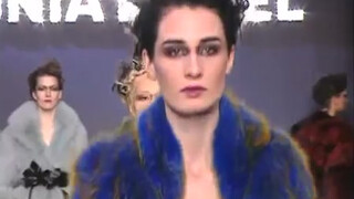 3. Sonia Rykiel Autumn Winter 2001 2002 Milan 3 of 4 Pret a Porter Woman by FashionChannel