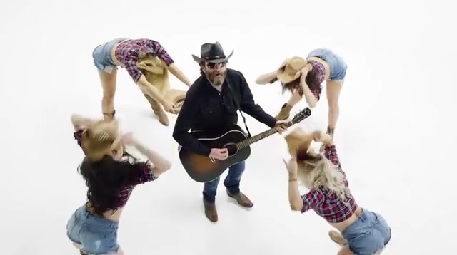 Wheeler Walker Jr Puss In Boots Nude Video On Youtube