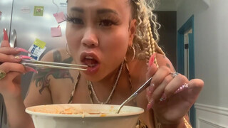 7. Lovely Mimi - LAO Chicken Feet noodle soup mukbang [at 4:20]