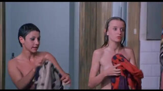 10. La Compagna di Banco (1977) - partita di basket e doccia [Lilli Carati]