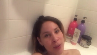 2. Bath Time Chat (DELETED VIDEO) - DJ LA MOON (1/3)