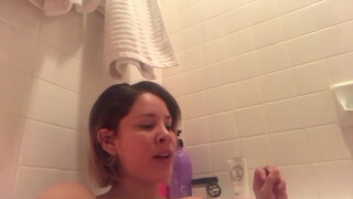 4. Bath Time Chat (DELETED VIDEO) - DJ LA MOON (2/3)