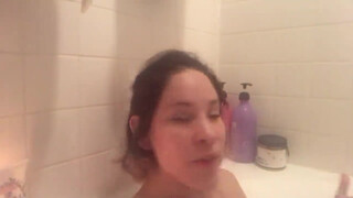 4. Bath Time Chat (DELETED VIDEO) - DJ LA MOON (3/3)