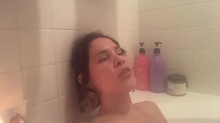 5. Bath Time Chat (DELETED VIDEO) - DJ LA MOON (3/3)