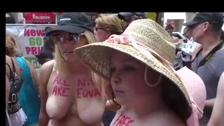 7. Topless festival NYC Aug 2017 [0:40]