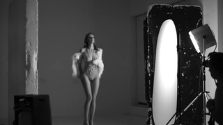 6. See how to photograph nude models with art model Rubia & Thomas Holm
