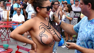 3. Don't Worry, Be Happy (BODY PAINTING) New York City, USA "2015"