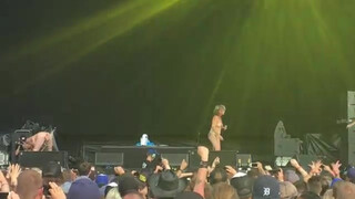 5. Peaches - Fuck the Pain Away - Live - Riot Fest - Chicago, IL - 9/16/17