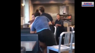 5. GRAPHIC:McDonald’s Employee Got Into A Brutal Fight With A Customer Over Milkshake