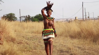 5. She is so smart! Ndebele culture – South Africa dance