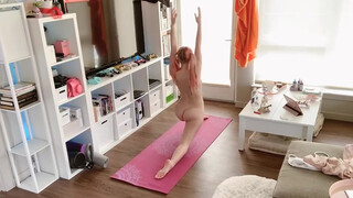 6. Naked Yoga Lesson – Nude Yoga after Long Break – Learn Your Body With İndigo White